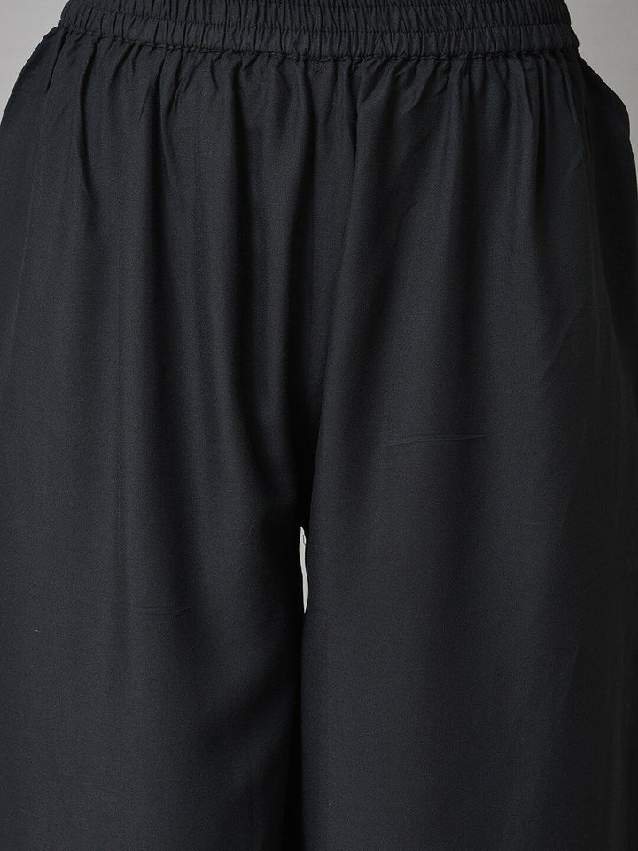 W Printed Rayon Kurta With Shrugs & Palazzos