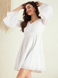 Berrylush Bell Sleeve Georgette A-Line Dress