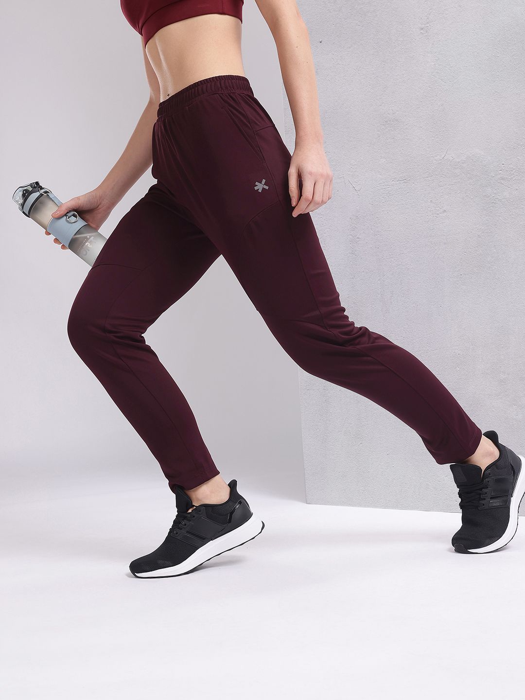 HRX by Hrithik Roshan Women Regular Fit Reflective Rapid Dry Sports Track Pants