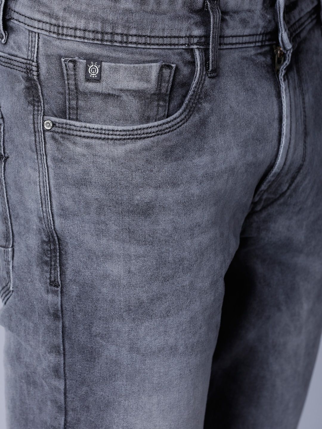 LOCOMOTIVE Men Charcoal Grey Slim Fit Mid-Rise Clean Look Stretchable Jeans