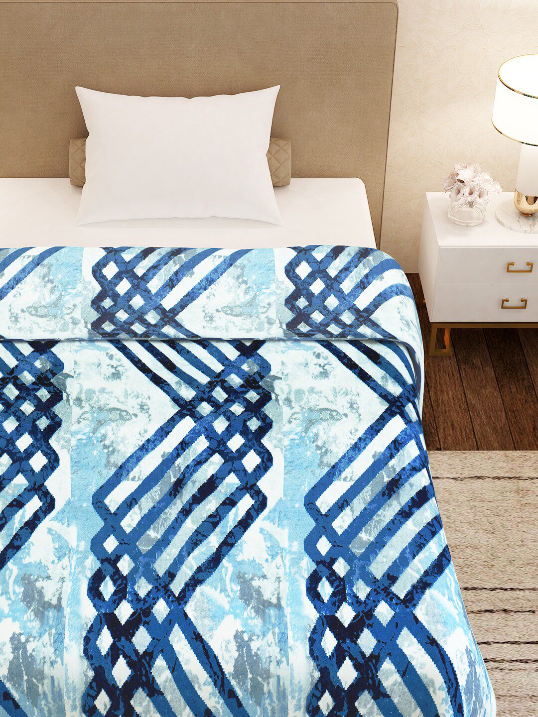 Story@home Grey & Blue Geometric AC Room 300 GSM Single Bed Blanket