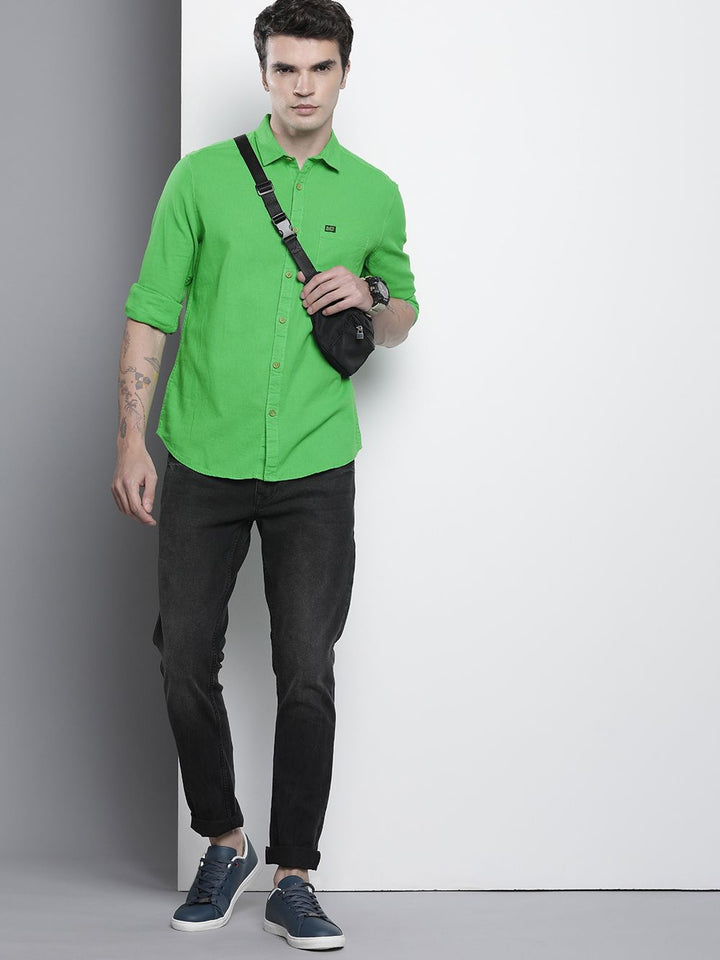The Indian Garage Co Men Slim Fit Solid Linen Resortwear Shirt