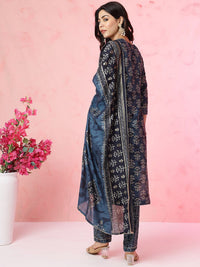 Motif etnik anouk dicetak Chanderi Silk Kurta dengan seluar & dengan Dupatta