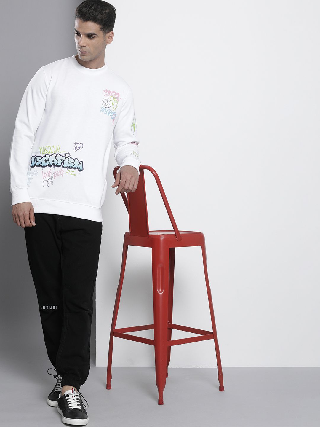 The Indian Garage Co Men White Printed Sweatshirt