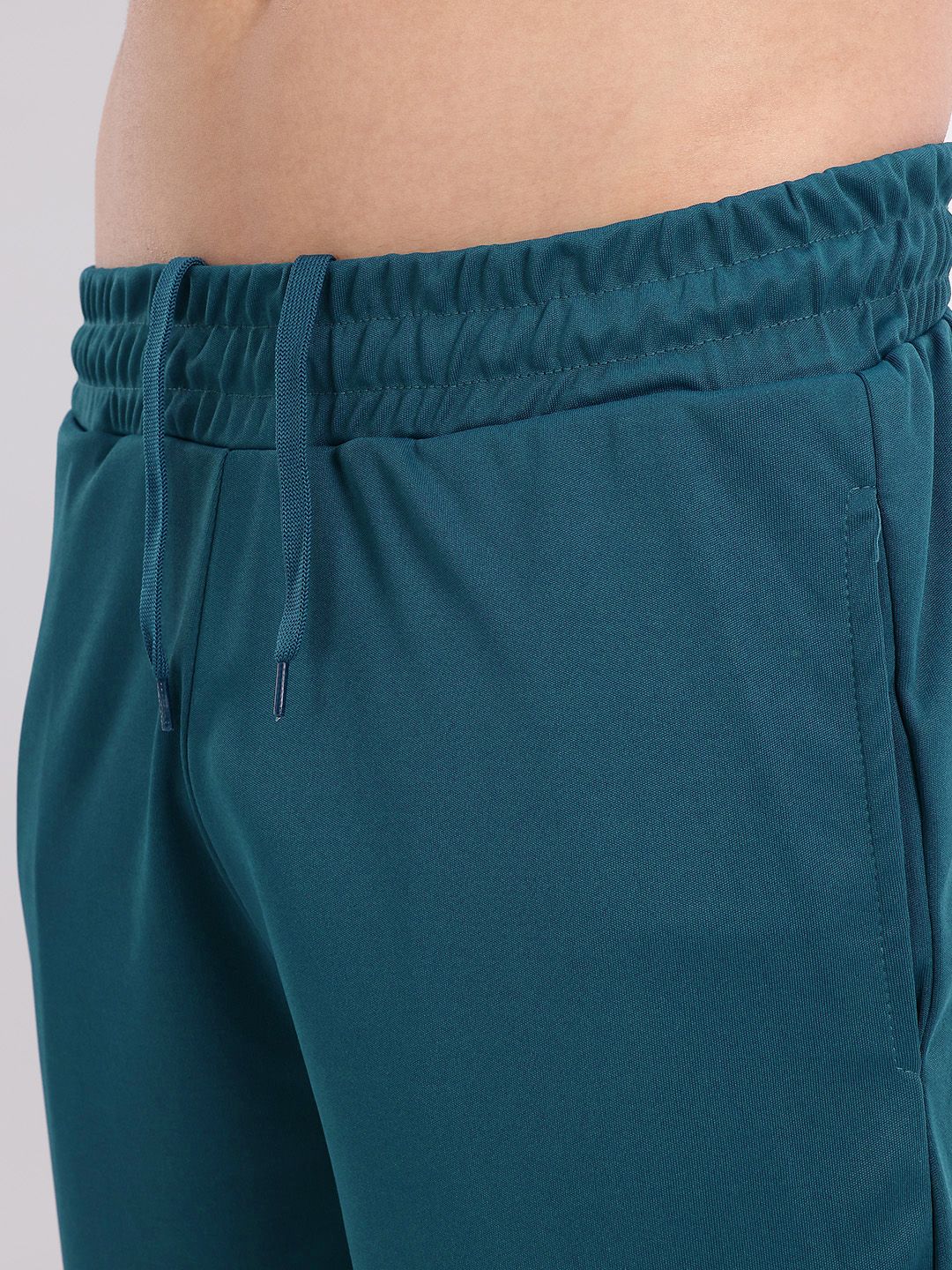 HRX by Hrithik Roshan Men Mid-Rise Training Shorts with Reflective Elements