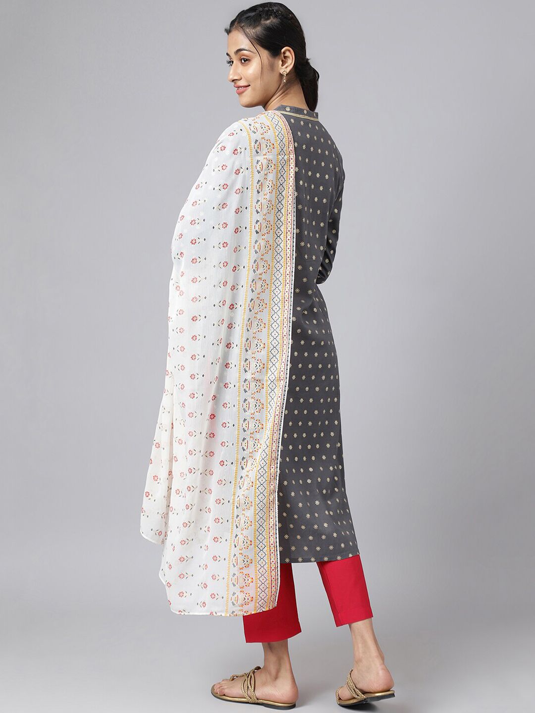 Aurelia Women Grey Floral Print Viscose Kurta Set with Trousers & Dupatta