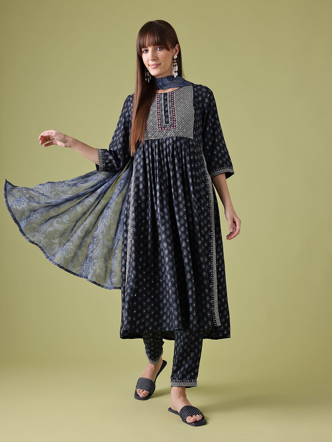 Anouk Paisley Print Thread Work & Sequinned Detail A-Line Kurta with Trousers & Dupatta