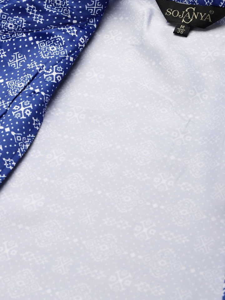 SOJANYA Men Grey & Blue Kurta with Churidar