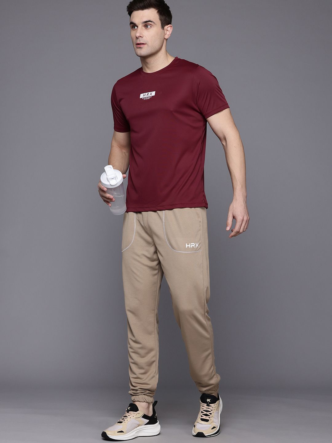 HRX by Hrithik Roshan Men Brand Logo Printed Detail Mid-Rise Rapid-Dry Training Joggers