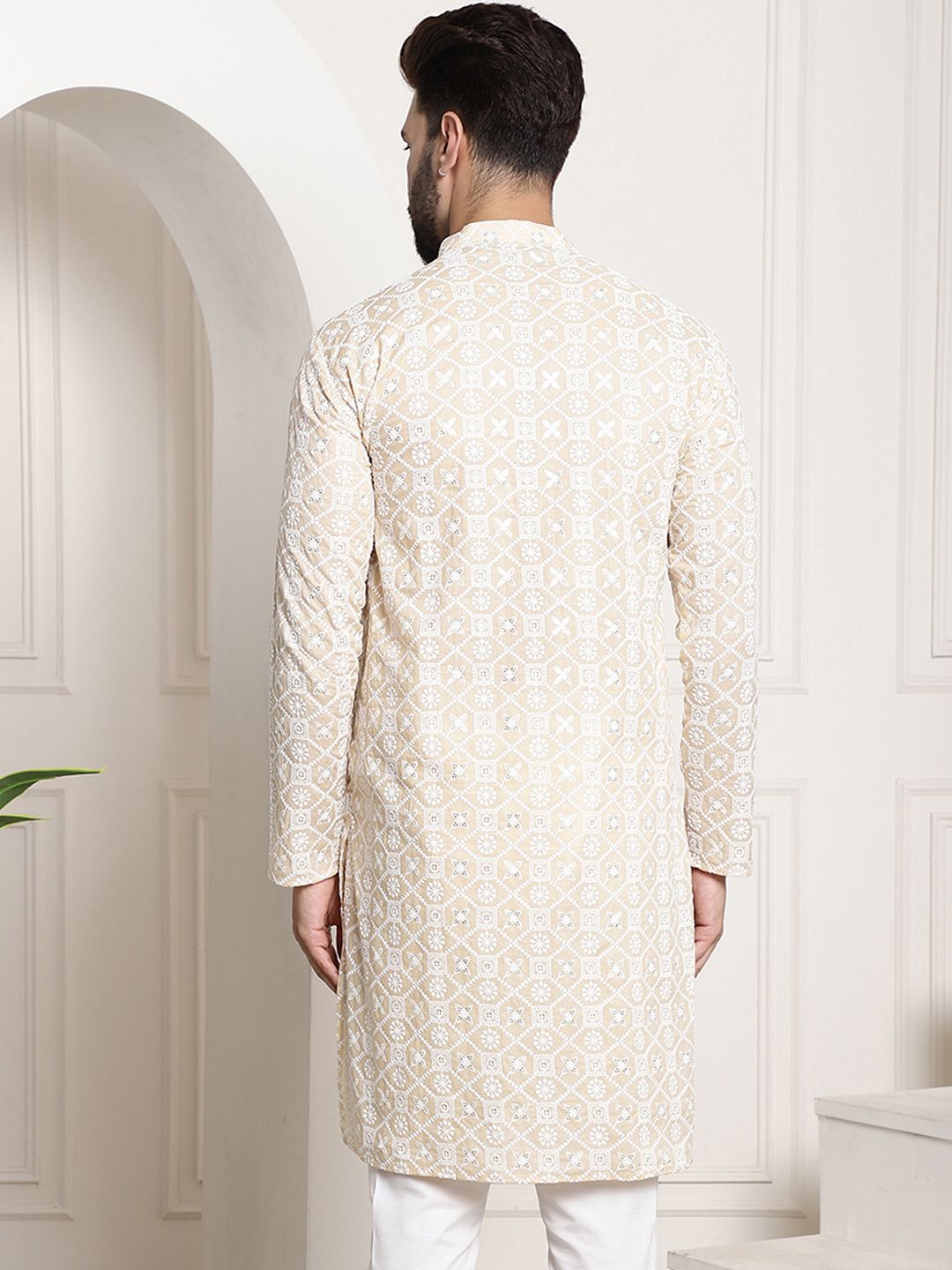 SOJANYA Men Beige Floral Mirror Work Kurta