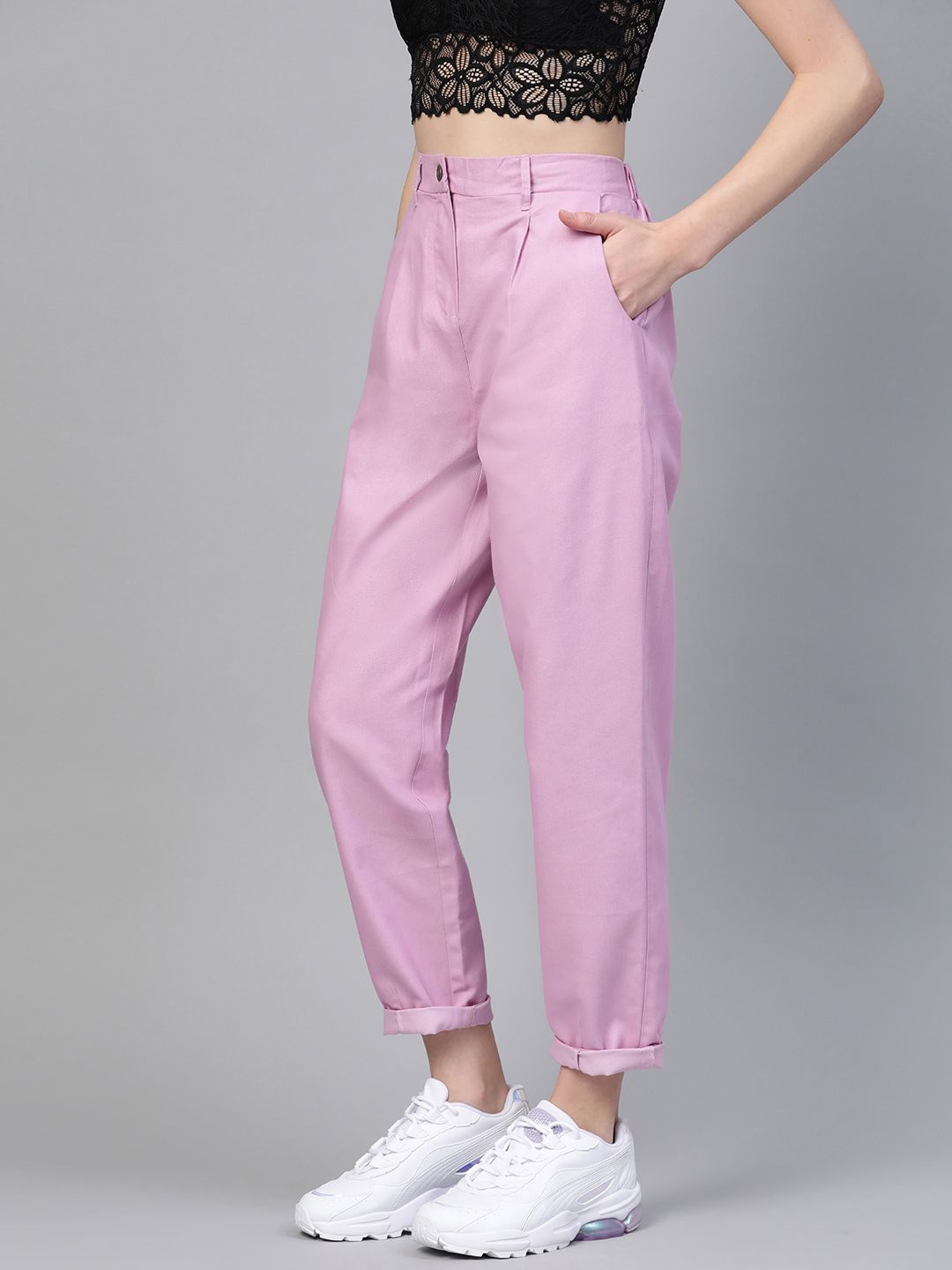 SASSAFRAS Women Lavender Relaxed Fit Mid-Rise Clean Look Pleated Jeans