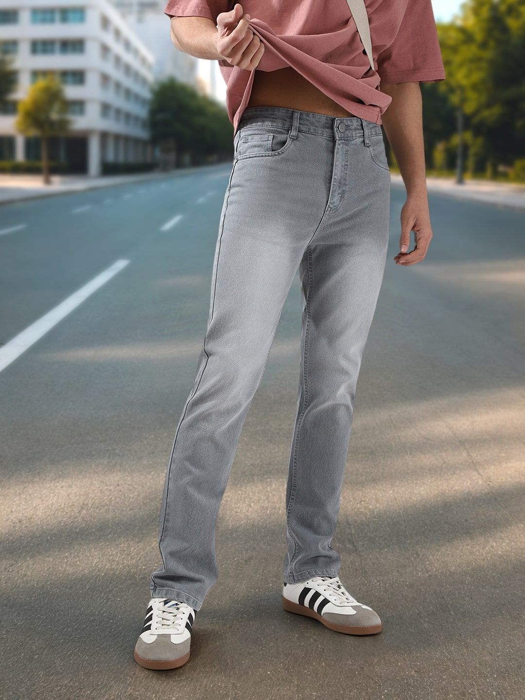Urbano Fashion Men Straight Fit Mid-Rise Light Fade Stretchable Jeans
