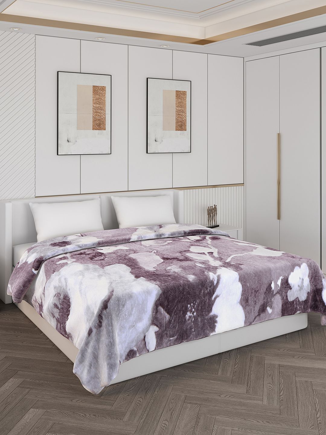 Monte Carlo Purple & White Abstract Mild Winter 600 GSM Double Bed Blanket