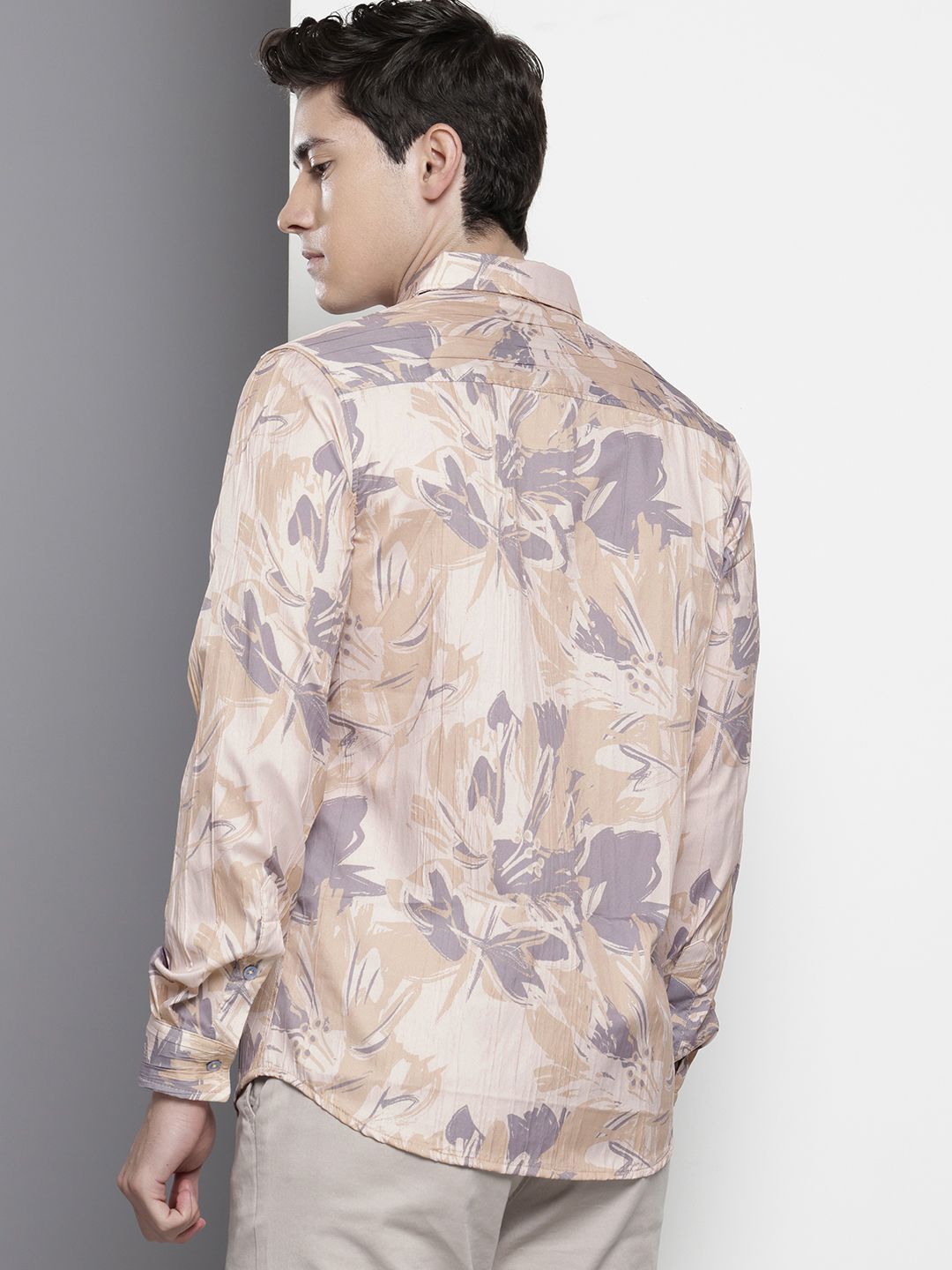 The Indian Garage Co Slim Fit Abstract Printed Casual Shirt