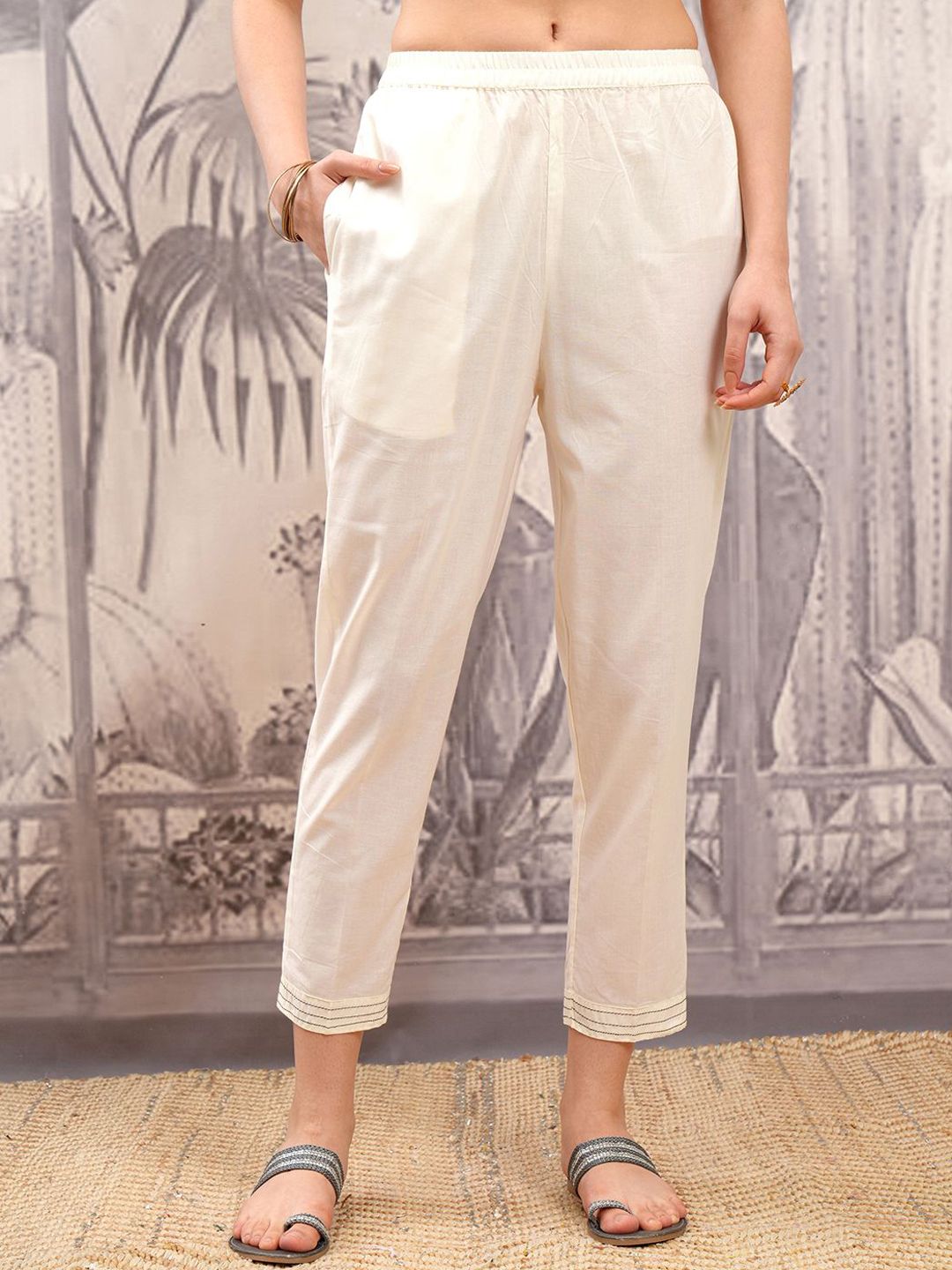 Vishudh Off White Ethnic Motifs Printed Pure Cotton Straight Kurta With Trousers & Dupatta