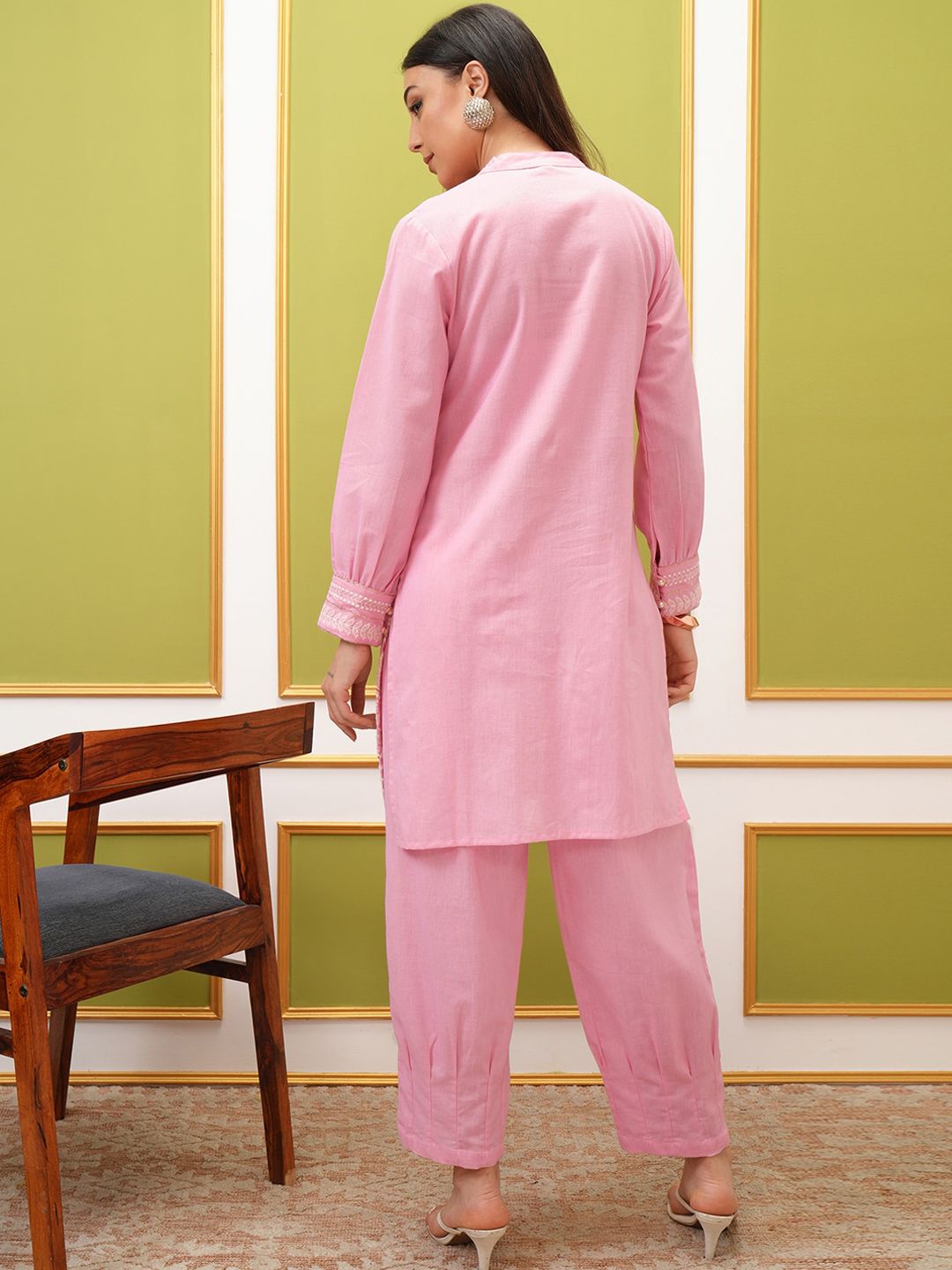 Vishudh Pink Floral Embroidered Mandarin Collar Pure Cotton Straight Kurta With Trousers