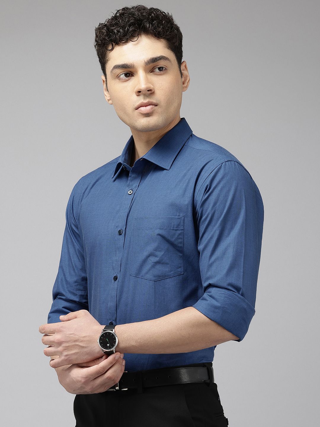Park Avenue Slim Fit Cutaway Collar Pure Cotton Formal Shirt