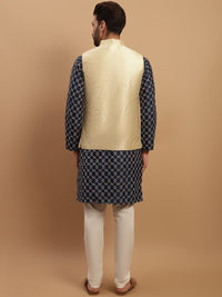 SOJANYA Kurta Biasa Bersulam Geometrik dengan Jaket Nehru Rekaan Churidar & Tenunan