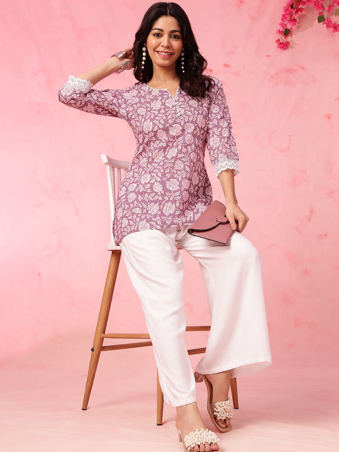 Anouk Ethnic Motifs Printed Pure Cotton Straight Short Kurti