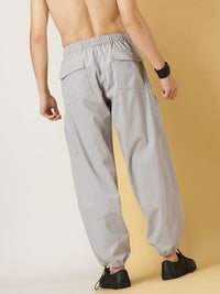 Thomas Scott Men Mid Rise Parachute Fit Pure Cotton Cargo Trousers