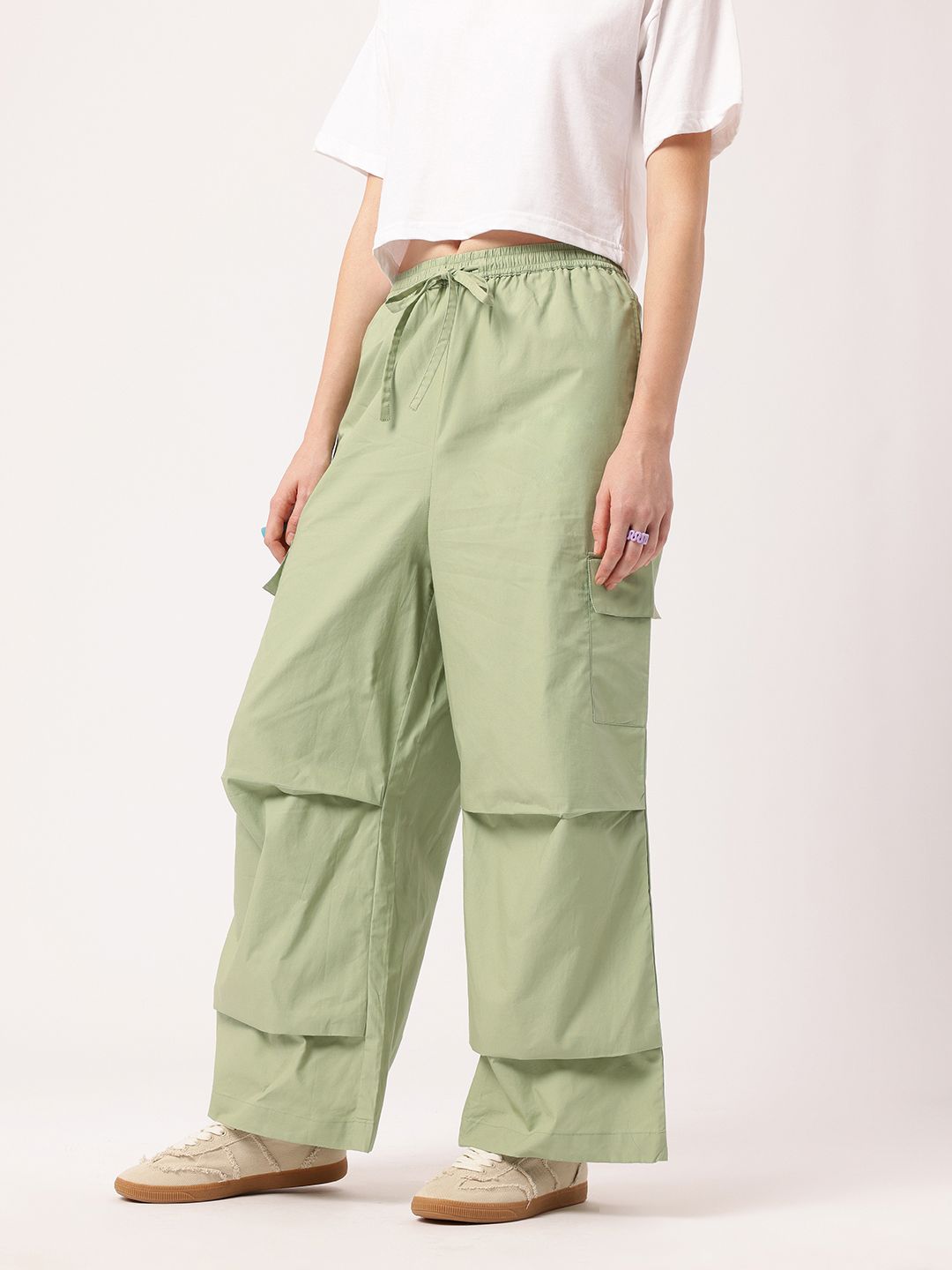 DressBerry Women Indie Street Smart In Cargo Grooves Trousers