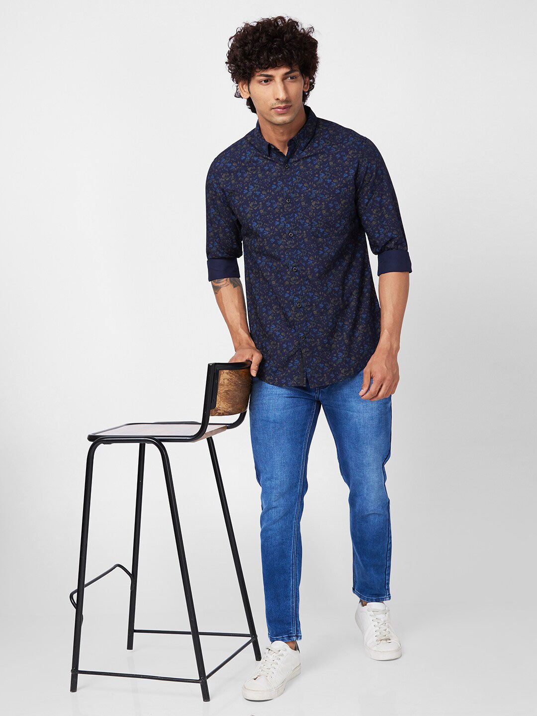 SPYKAR Slim Fit Abstract Printed Opaque Cotton Casual Shirt