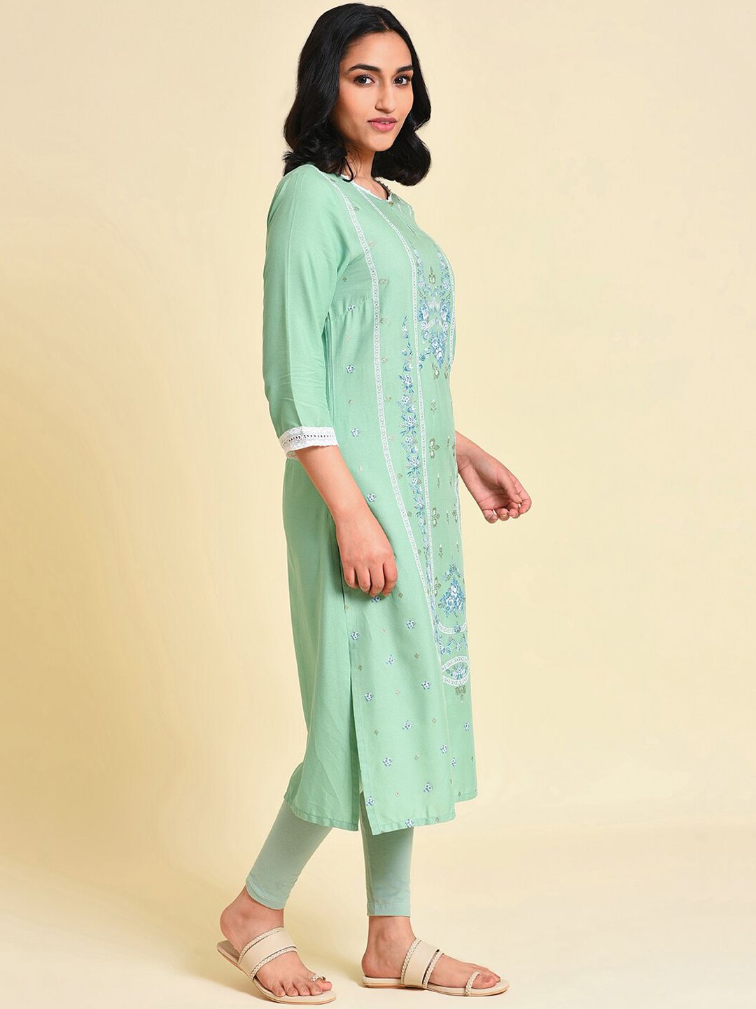 W Floral Printed Keyhole Neck Straight Kurta