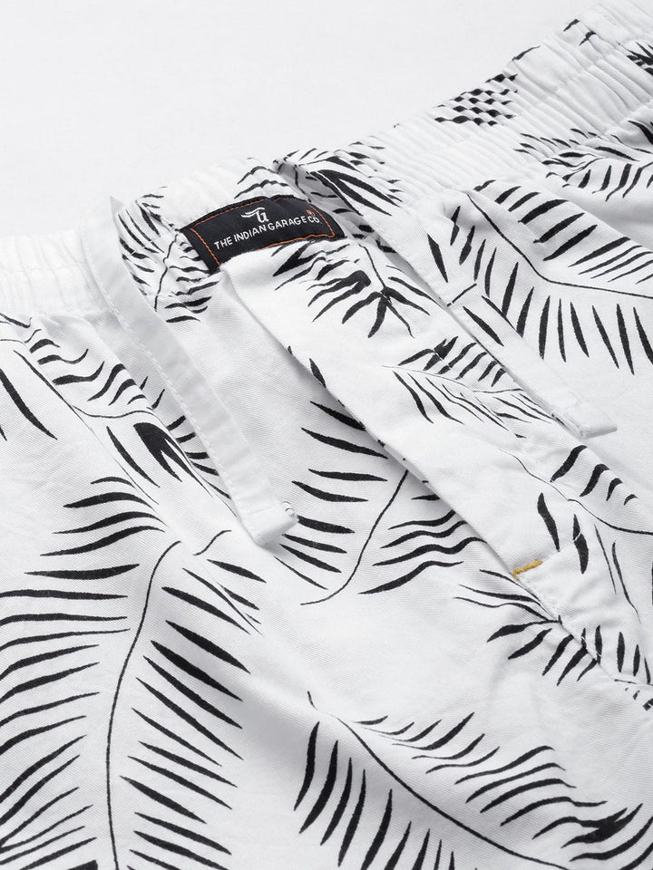 The Indian Garage Co Men White & Black Printed Pure Cotton Boxers 1120-BXR10-14