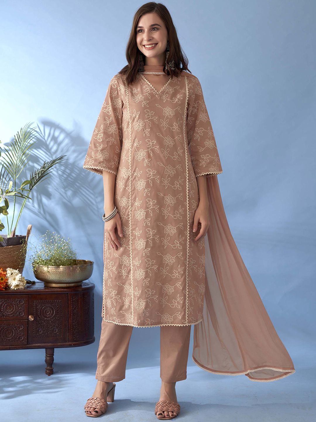 Anouk Floral Embroidered Gotta Patti Pure Cotton Straight Kurta With Trousers & Dupatta