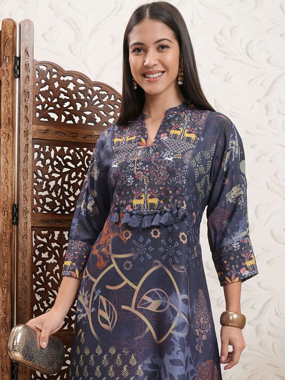 Vishudh Blue Floral Printed Mandarin Collar Regular Handkerchief Hem A-Line Kurta