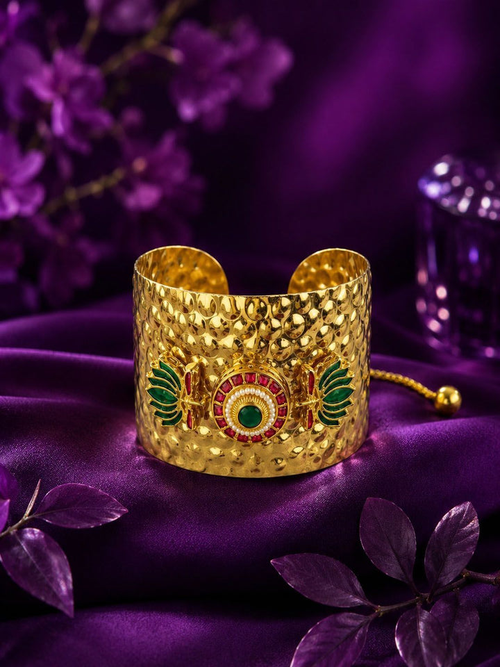 Gelang Cuff Bertampal Batu Tiruan PANASH Bersalut Emas
