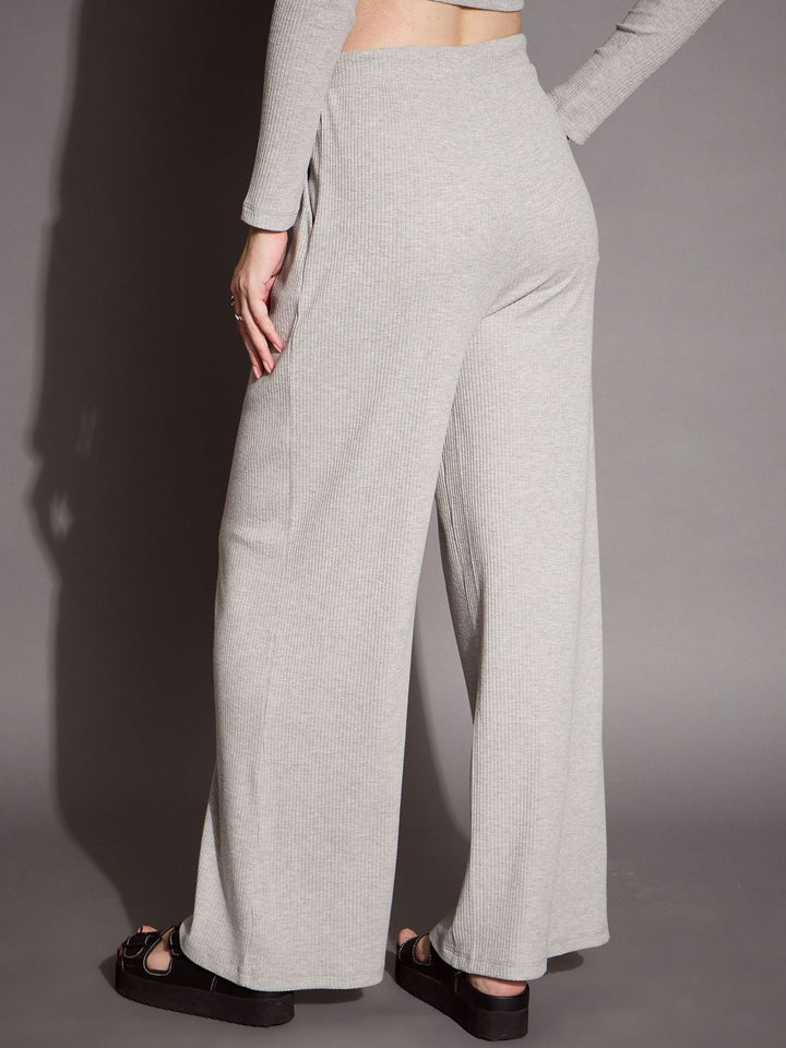SASSAFRAS BASICS Solid Ribbed Trouser