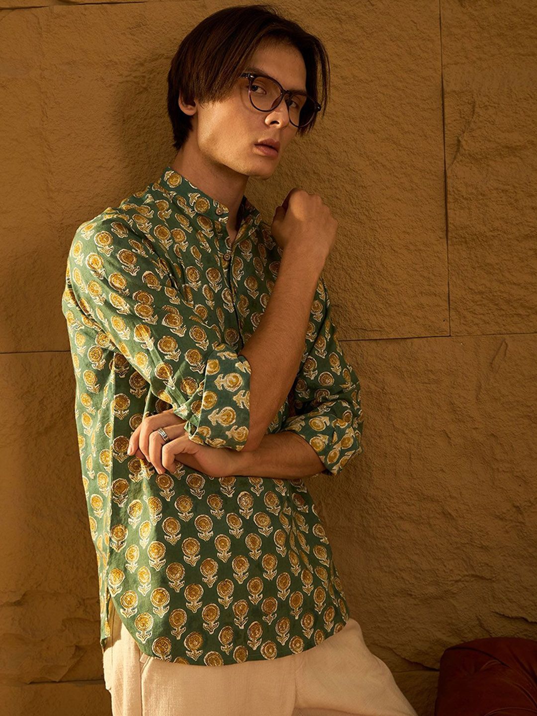 Dennison Floral Block dicetak kapas kolar mandarin pendek kurta pendek