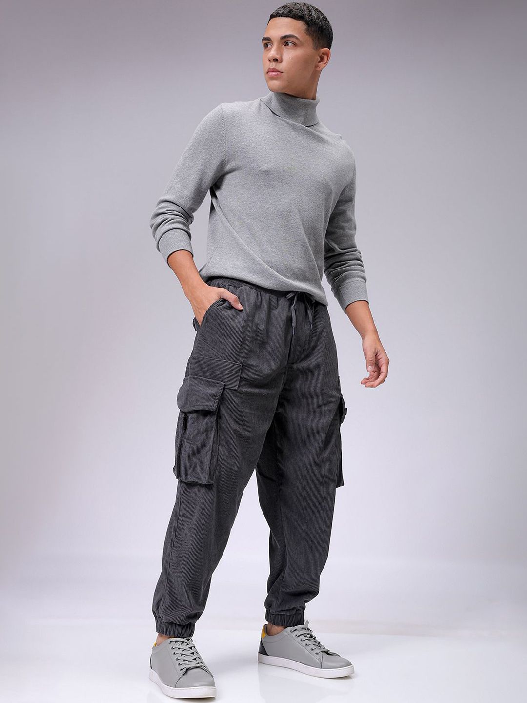 The Indian Garage Co Men Textured Loose Fit Joggers Trousers