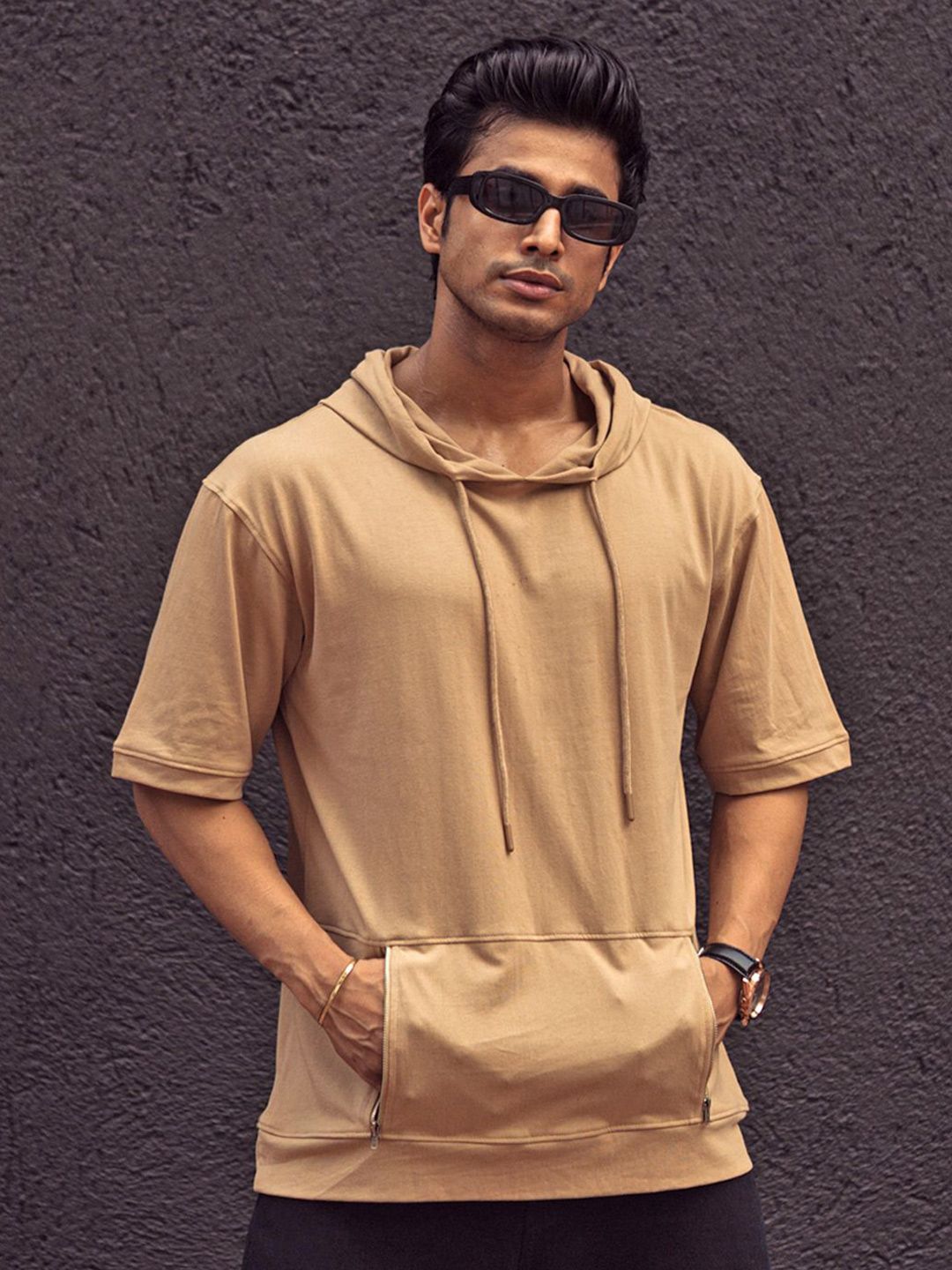 Powerlook Men Solid Hood Cotton Oversized T-Shirt