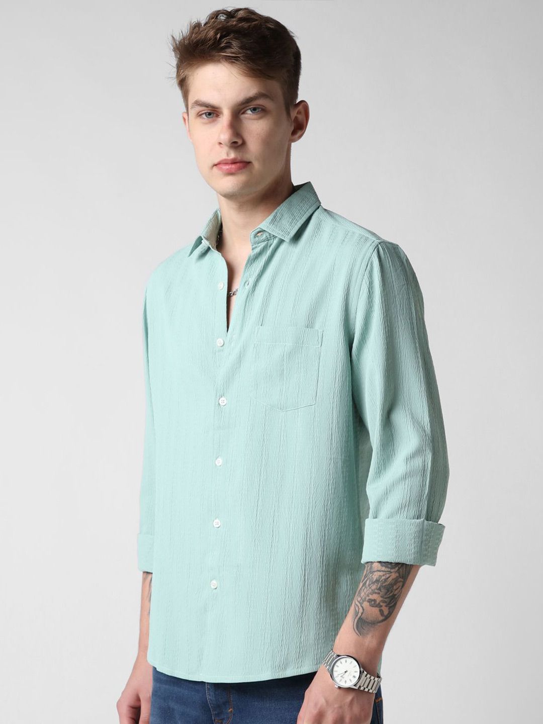 VASTRADO Men Classic Cutaway Collar Textured Slim Fit Casual Shirt