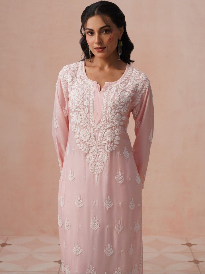 Rumah Wanita Chikankari Motif Etnik Bersulam Kurta Chikankari