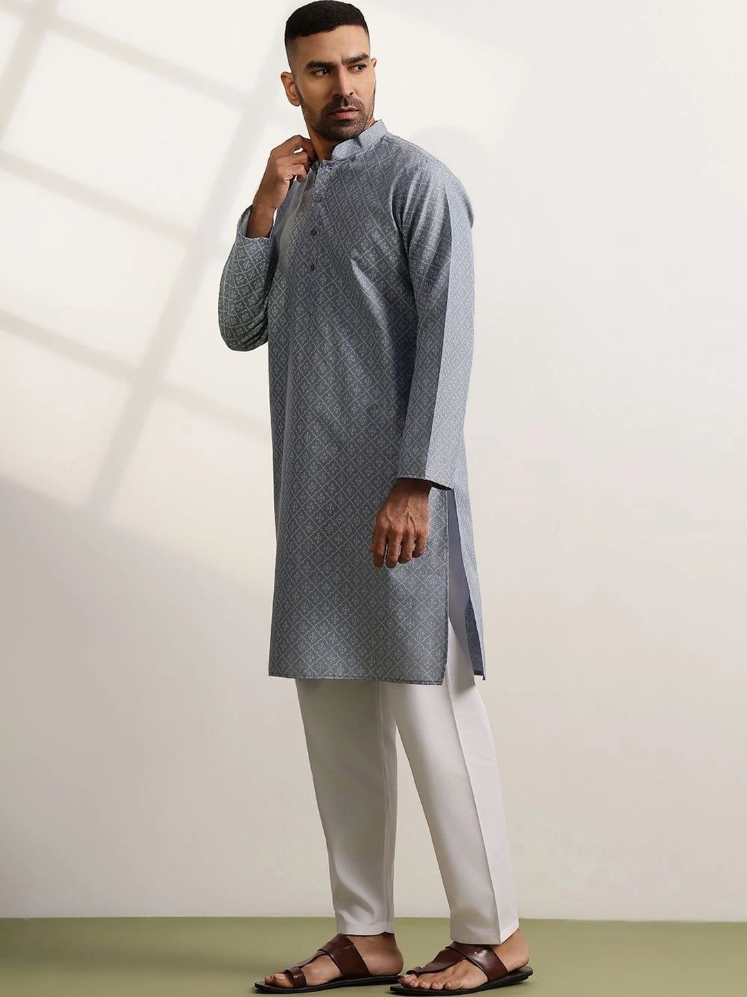 Anouk Men Printed Regular Kurta with Pyjamas
