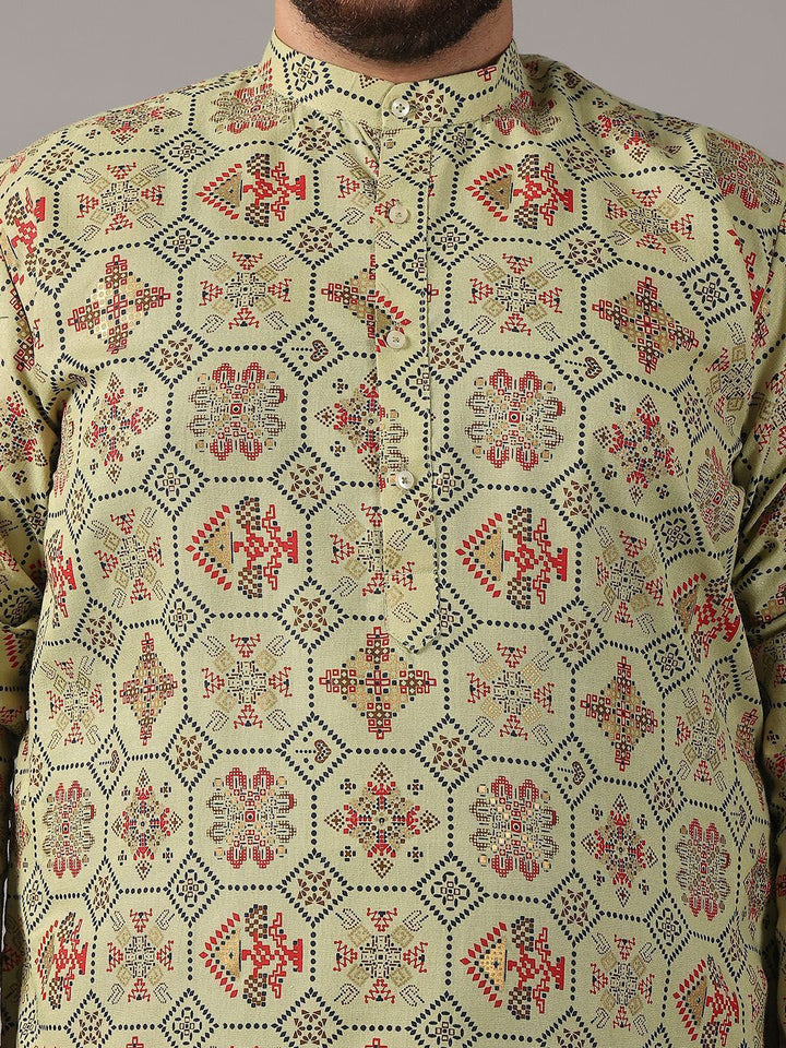 SOJANYA PLUS Plus Size Men Ethnic Motifs Printed Cotton Linen Straight Kurta With Pyjamas