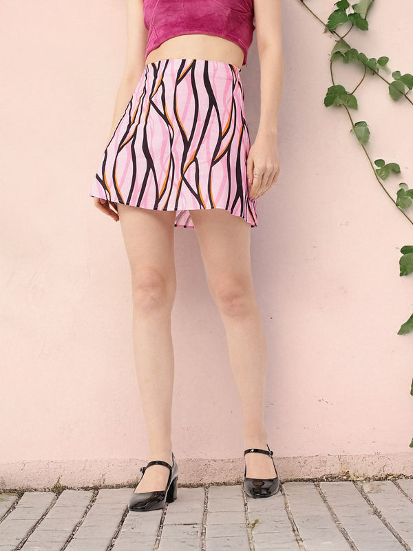 DressBerry Edgy Elegance Straight Mini Skirt