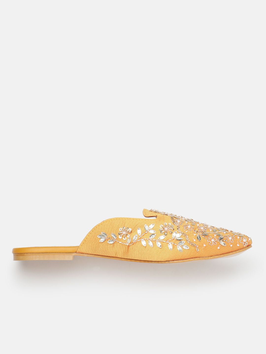 House of Pataudi Women Ethnic Embellished Mules