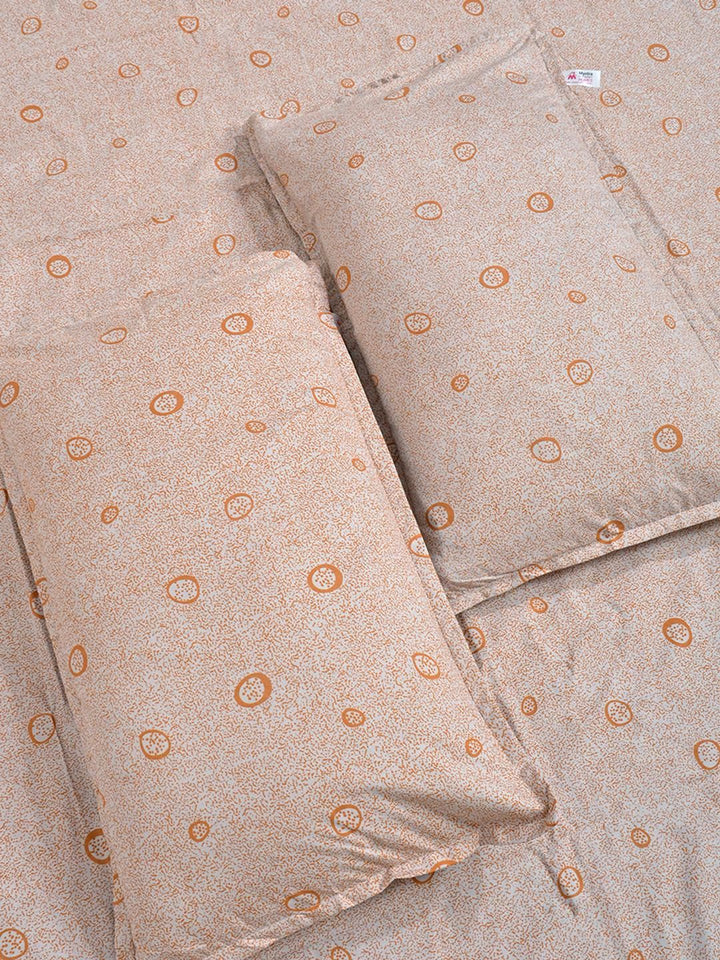 KLOTTHE Orange & White Geometric 300 TC Cadar Katil King dengan 2 Sarung Bantal