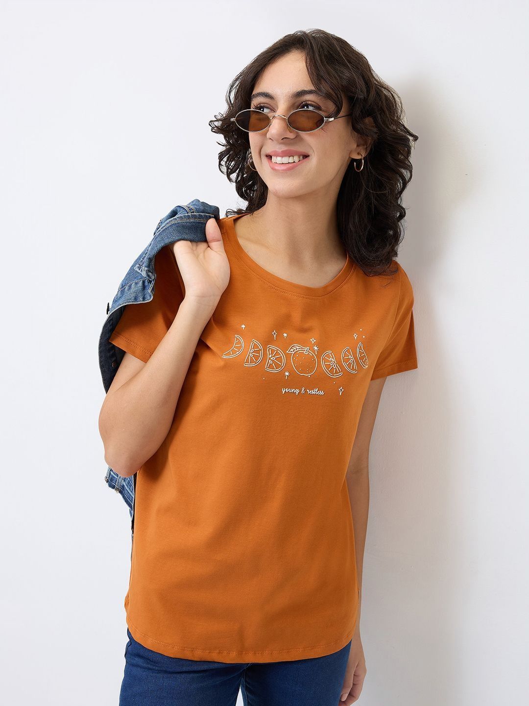 SPYKAR Women Graphic Printed Round Neck Cotton T-shirt