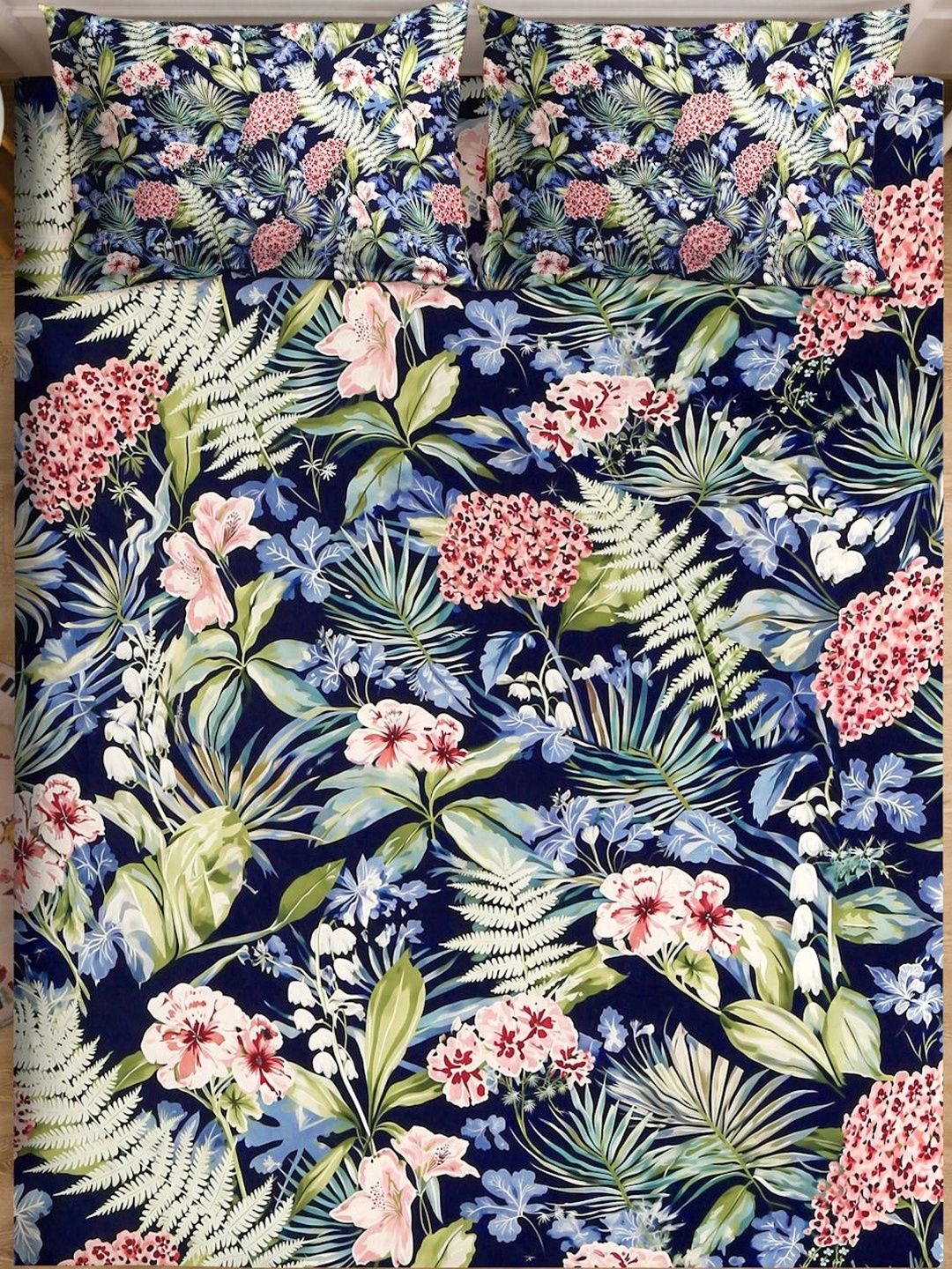 KLOTTHE Blue & Green Floral 300 TC King Bedsheet with 2 Pillow Covers