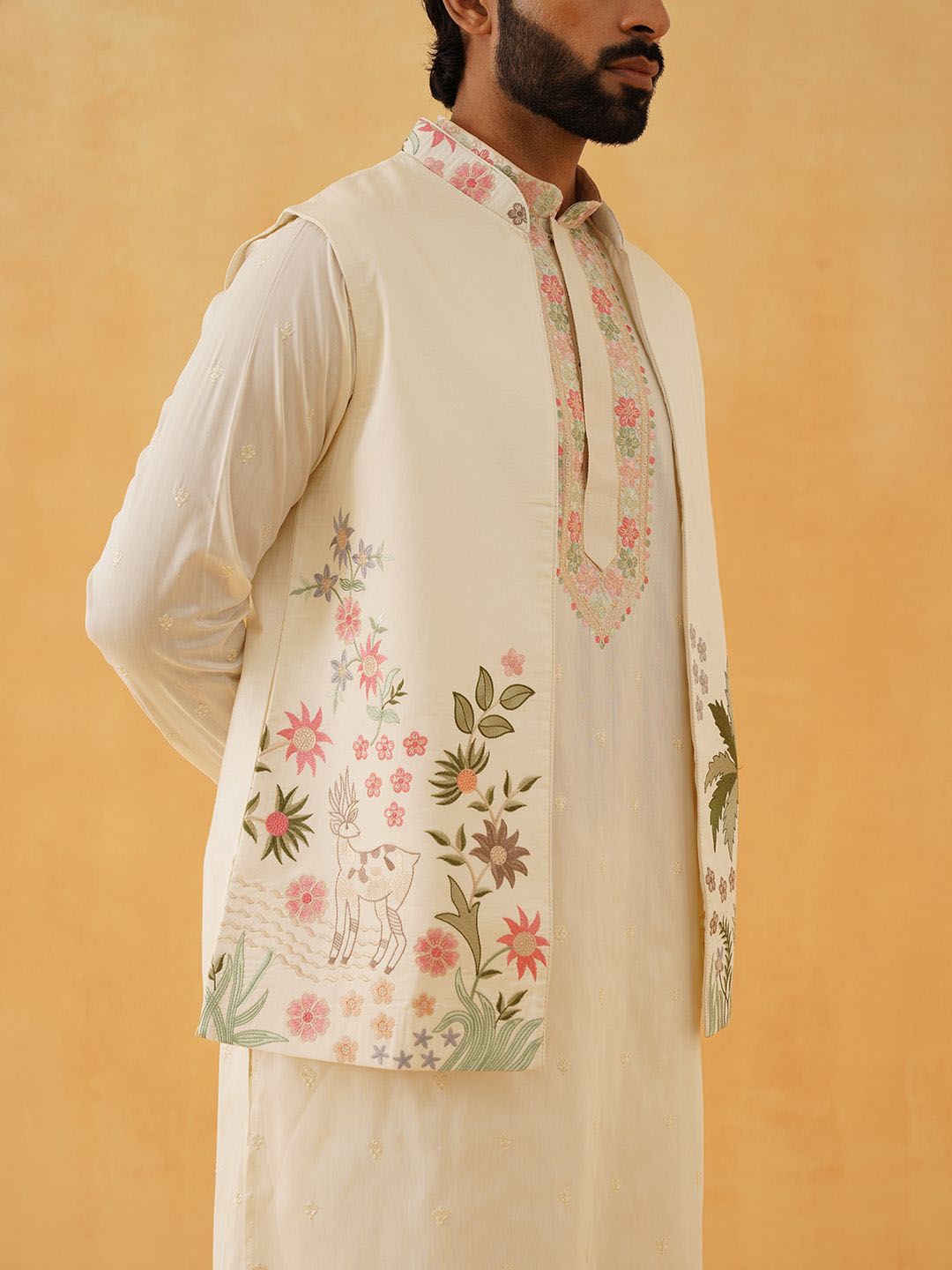 SOJANYA LUXE Floral Embroidered Thread Work Cotton Silk Kurta With Trousers & Nehru jacket