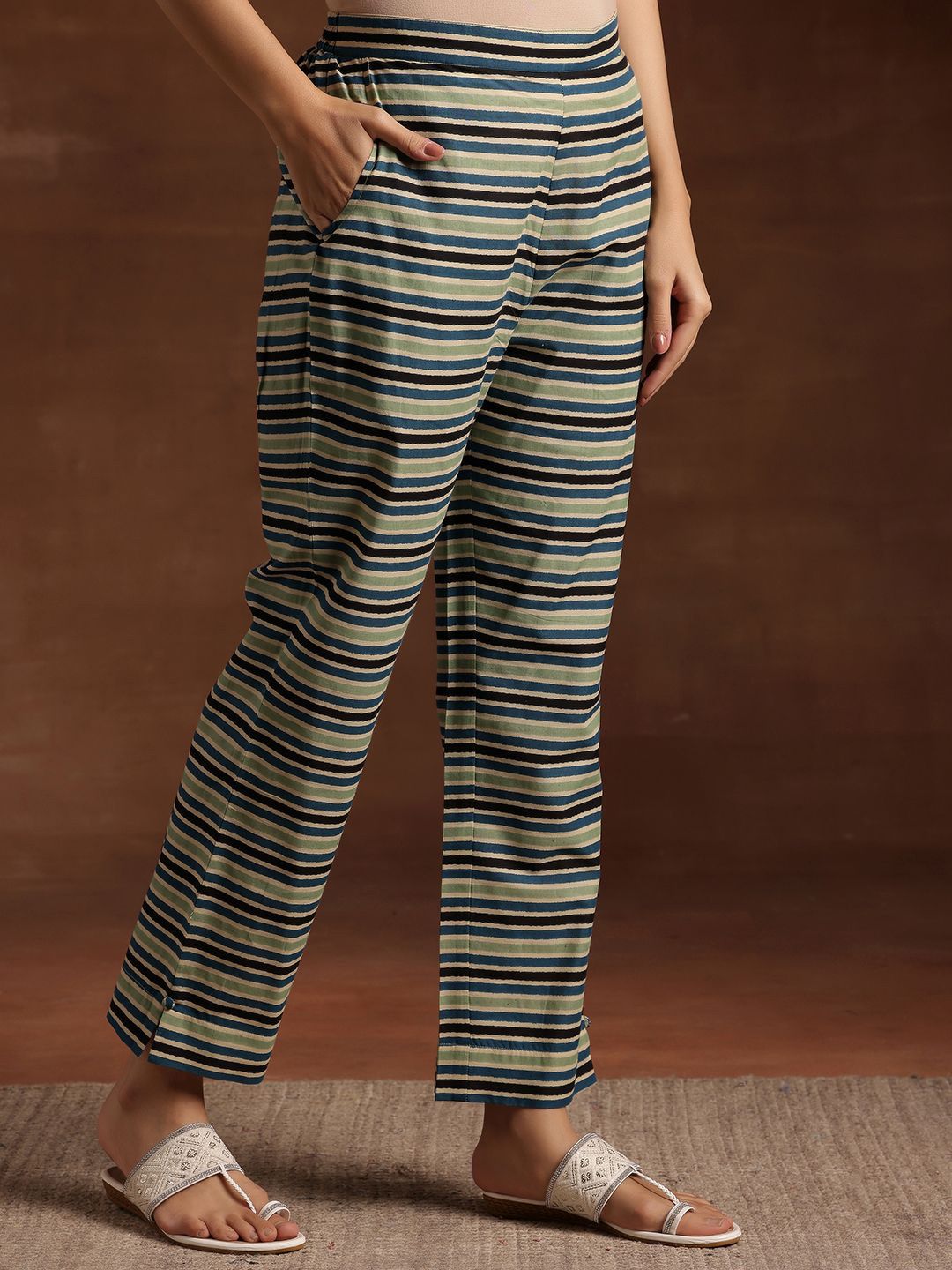 Libas Ethnic Motifs Printed Gotta Patti Pure Cotton Kurta with Trousers & Dupatta