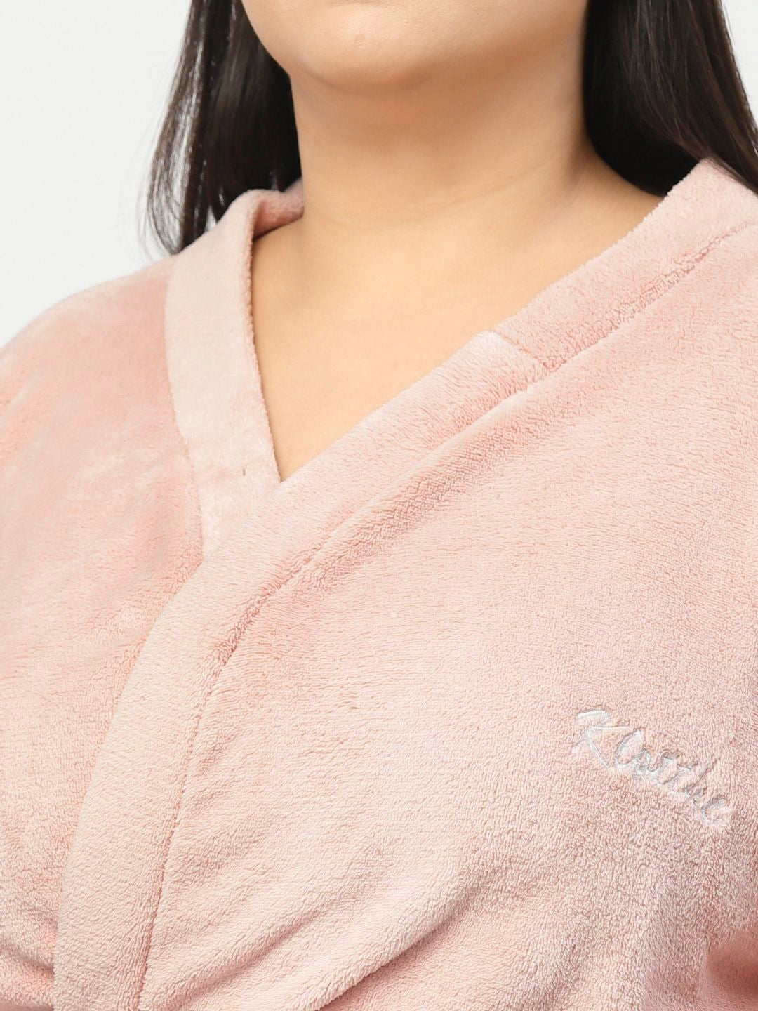 KLOTTHE Plus Size Woolen Long Sleeve Bath Robe With Belt