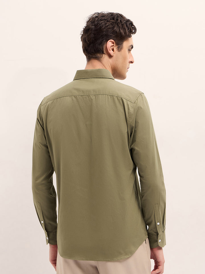 THE BEAR HOUSE Men Spread Collar Solid Cotton Casual Shirt