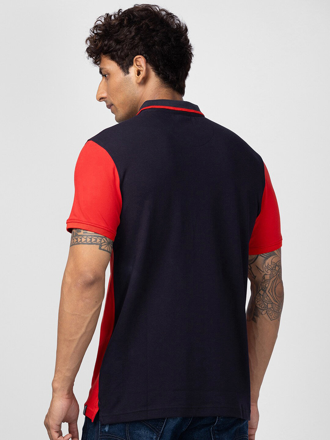 SPYKAR Men Colourblocked Polo Collar Slim Fit T-shirt