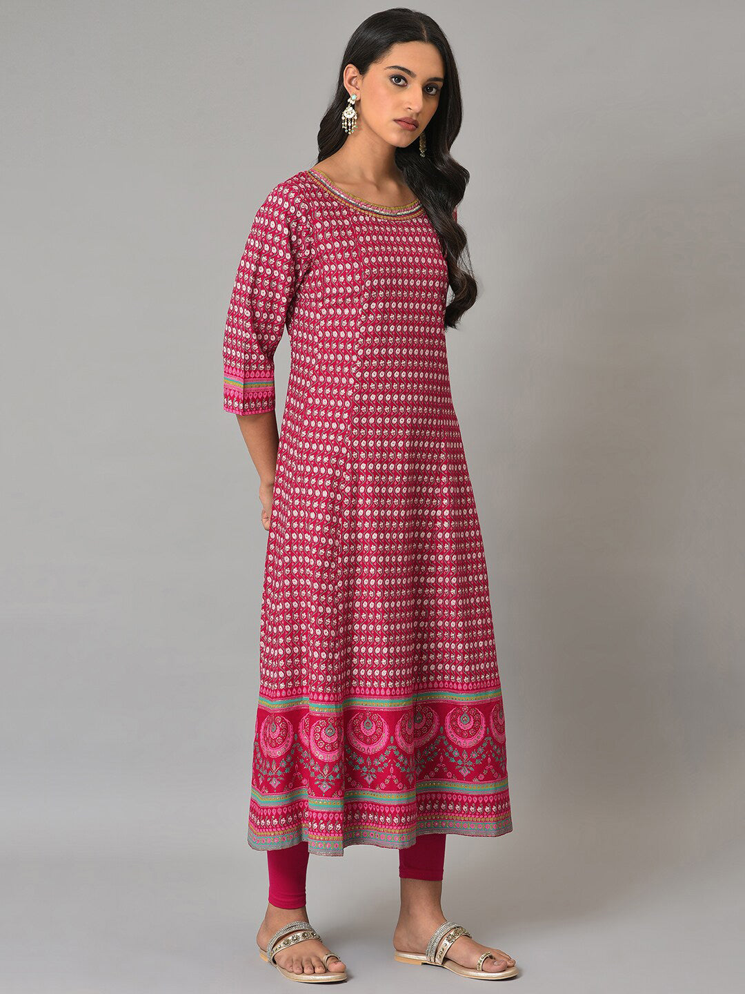 W Festive Floral Print Rayon Kurta With Tight
